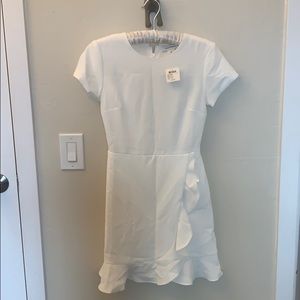 Brand new Club Monaco classic dress
